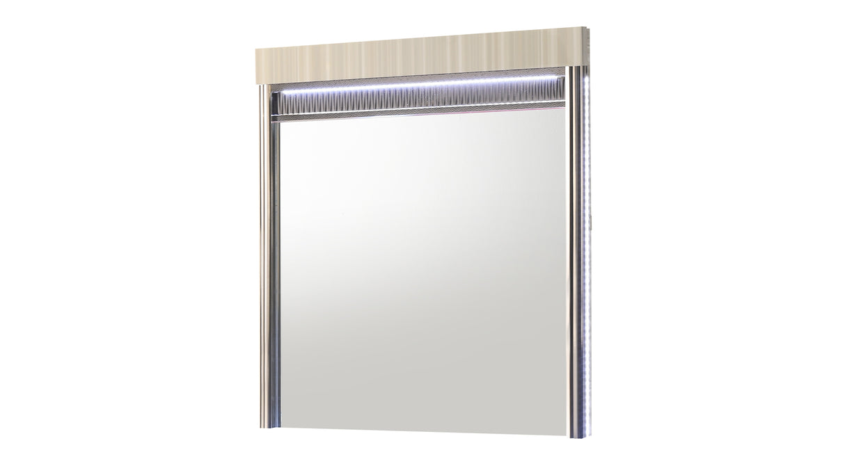 LEONOR MIRROR W/ LED
