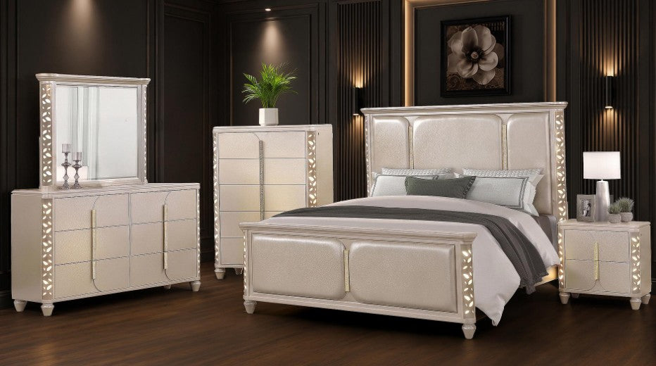 Cindrella Queen 4 Pc Bedroom Set
