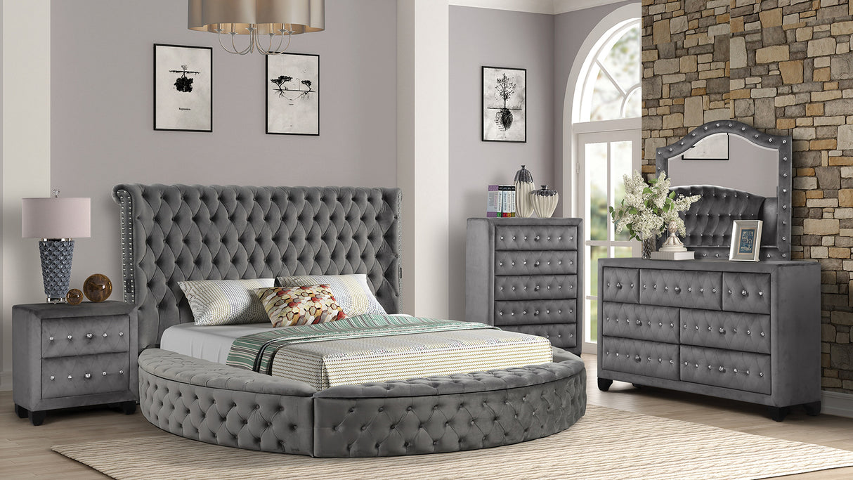 Hazel King 5 Pc Bedroom Set in Gray
